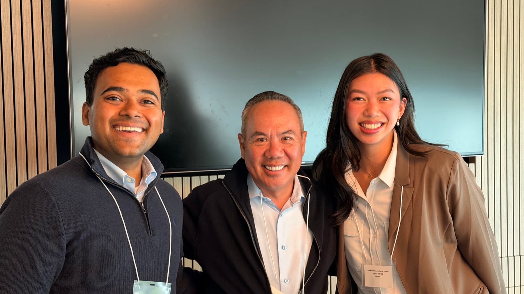Dr. Michael Njo with future dental professionals at the SMCDS Peninsula Dental Compliance Symposium